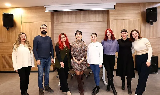 Çankaya Belediyesi, Çankaya Akademi’de hizmet veren öğretmenlerine yönelik eğitim programları düzenledi haberi