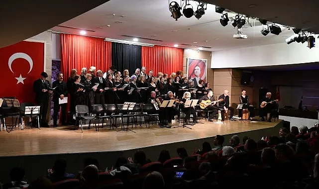 Çiğli’de Rebetiko Korosu Rüzgarı Esti haberi