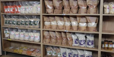 Çınar Halk Market’in doğal ürünleri Gülümse Kafe’de haberi