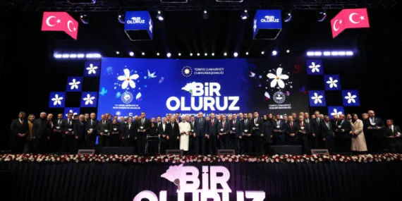 Cumhurbaşkanı Erdoğan: Elimizi afet bölgesinden asla çekmeyeceğiz haberi