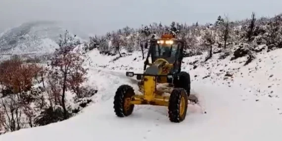 DBB kardan kapanan 129 kilometrelik yolu ulaşıma açtı haberi