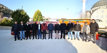 Denizli Büyükşehir'den üreticilere gübre römorku desteği haberi