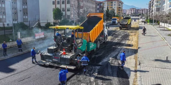 Denizli'de caddeler yenileniyor haberi