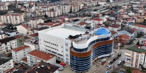 Derince Belediyesi hizmet binası ortaya çıktı haberi