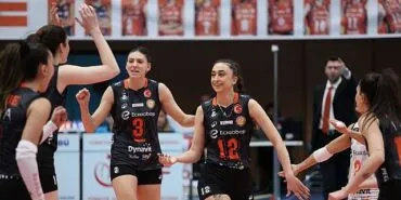 Eczacıbaşı Dynavit, AXA Sigorta Kupa Voley’de adını dörtlü finale yazdırdı haberi