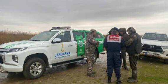 Edirne Jandarması'ndan yasak avcılıkla mücadele haberi