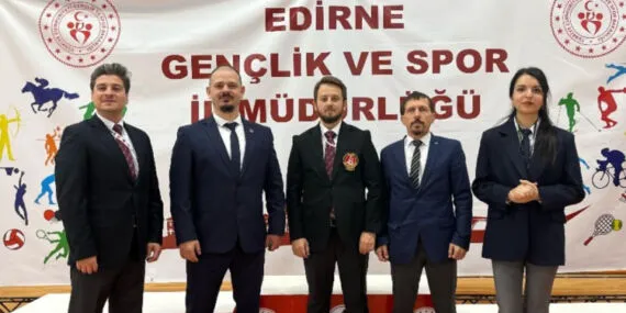 Edirne Karate İl Şampiyonası'nda Öndercan başarısı haberi
