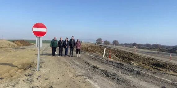 Edirne Keşan'da iki günlük yol bozuldu! CHP'den AK Parti'ye 'beceriksizlik' eleştirisi haberi