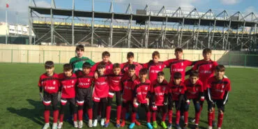 Edirne U13'te şampiyon Keşan Gençlerbirliği haberi