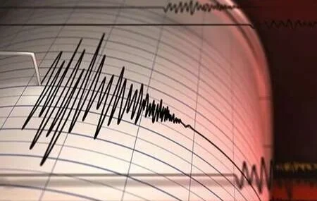 Ege Denizi’nde korkutan deprem haberi