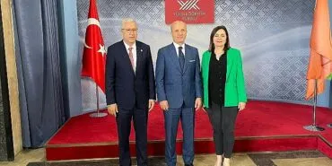 Ege Üniversitesinde yapay zekâ destekli engelsiz web siteleri kullanılmaya başlandı haberi