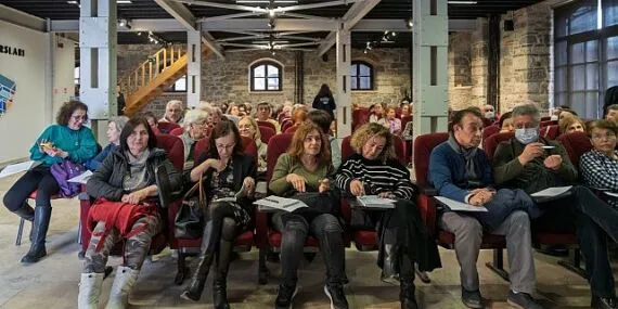 Eğitim hayatlarının ikinci baharını yaşıyorlar haberi