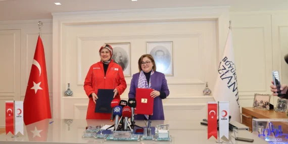 Gaziantep Büyükşehir ile Türk Kızılay'ından iş birliği haberi