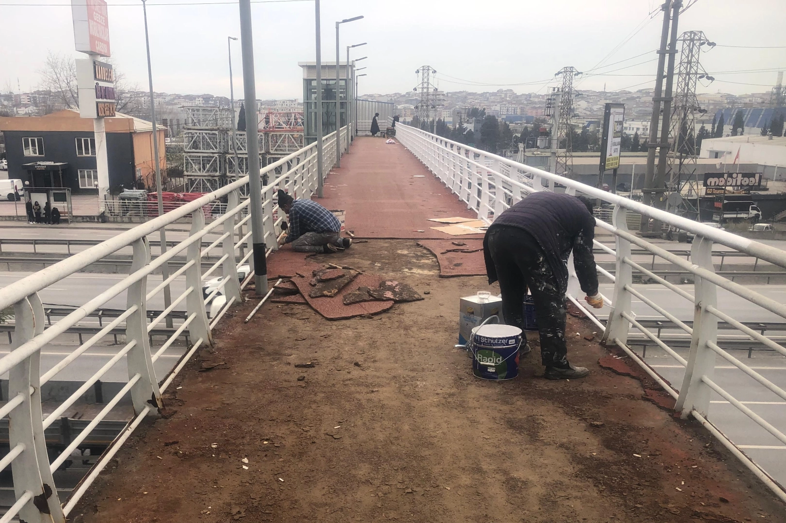 Gebze'deki üst geçidin bakımında sona rötuşlar haberi