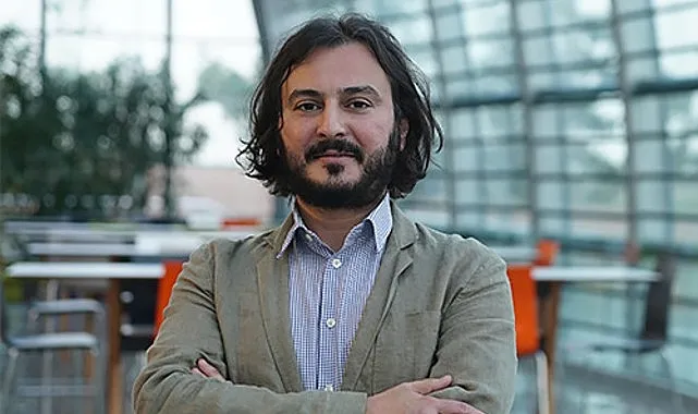“Gençler, yalnızlık ve aidiyet eksikliği gibi duygularla mücadele ediyor” haberi