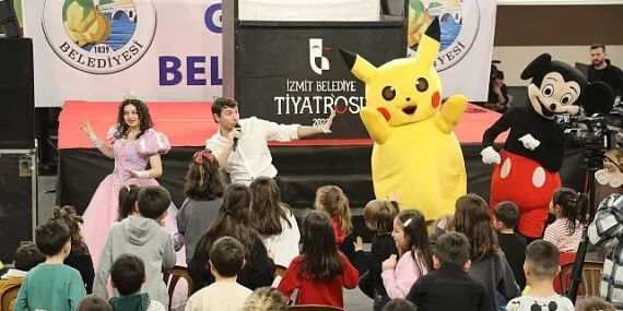 Geyve’de Yarıyıl Şenliğinde Çocuklar Doyasıya Eğlendi haberi