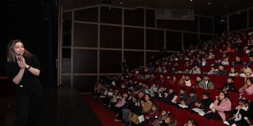 Hümeyra Koçer Köylü, çocuklarla dostluğu konuştu haberi