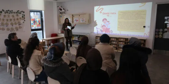 İstanbul Büyükşehir 'Ebeveyn Okulu' açtı haberi