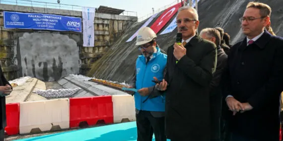 İstanbul'da 3,1 milyon daha raylı sisteme ulaşacak.. Halkalı-Kapıkule ile kapasite 4 kat artacak haberi