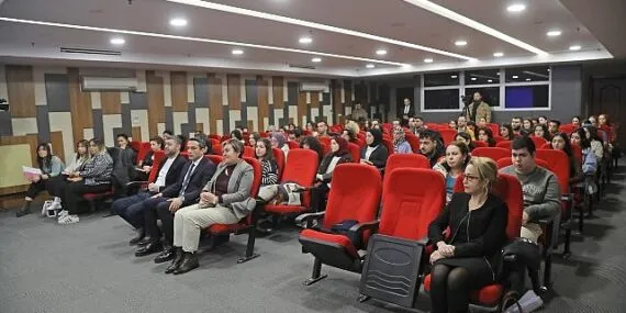 İstihdam Garantili Eczane Destek Personeli Eğitimi Başladı haberi