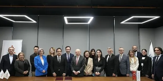 İstinye Üniversitesi ve Siemens Healthineers Türkiye sağlık teknolojileri eğitimi için güçlerini birleştirdi haberi