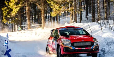 İsveç rallisinin 'en hızlı çaylağı' oldu haberi