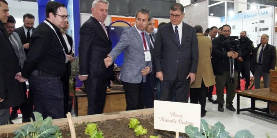 İzmir Büyükşehir Belediyesi’nin tarımsal hizmetleri AGROEXPO’da haberi