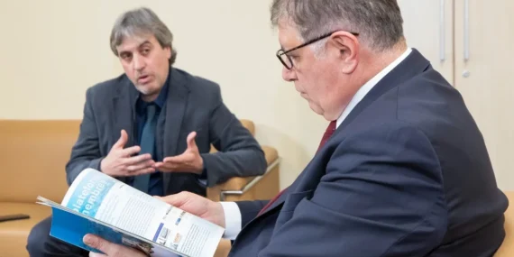 İzmir Büyükşehir'den körfez temizliği için iş birliği haberi