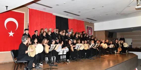 İzmir Çiğli’de 'Rebetiko' rüzgarı haberi