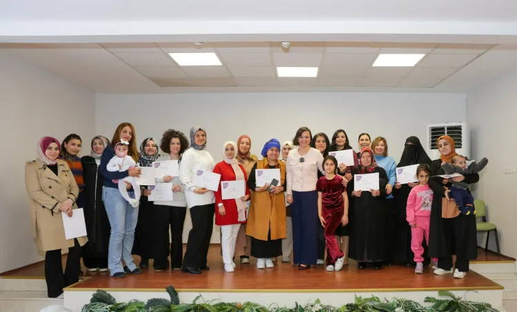 İzmir Karabağlar’da annelere farkındalık eğitimi haberi