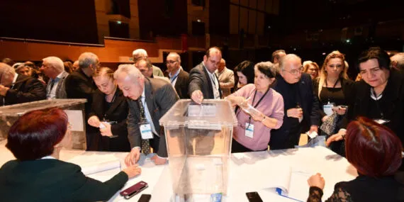 İzmir Kent Konseyi'nde yeni dönem haberi