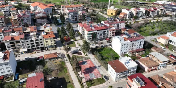İzmir'in yeşil alanları korunuyor haberi