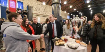 İzmir’de Yılın Spor Ödülleri sahiplerini buldu haberi