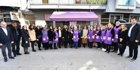 İzmirli başkan eşleri Balçova’da buluştu haberi