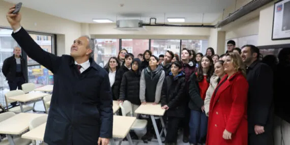 İzmit'te Ali Nazile Yıldız Çınar Akademi LGS Merkezi açıldı haberi