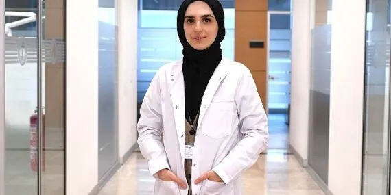 Kahve keyfi mi, diş sağlığı mı? Kahve tüketimi diş minesine zarar veriyor! haberi