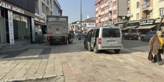 Kaldırım işgaline kim dur diyecek? haberi