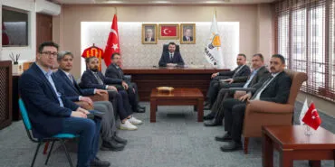 Kayseri Saadet'ten AK Parti'ye ziyaret haberi