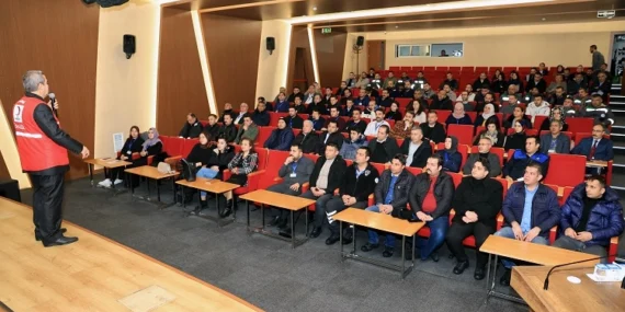 Kayseri Talas personeline ilk yardım eğitimi haberi