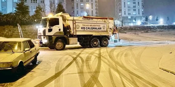 Kayseri Talas'ta kar mesai tam gaz haberi