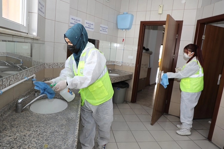Kayseri Talas'ta velilerden Başkan Yalçın'a teşekkür haberi