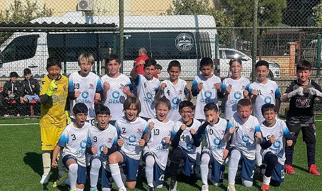 Kemer Belediyespor U11 takımı  3 puanı 3 golle aldı haberi