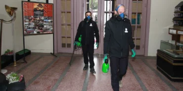 Kocaeli Büyükşehir yarıyılda 890 okulu ilaçladı haberi