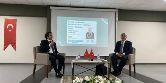 Kocaeli'de hukuk ve adalet üzerine kapsamlı söyleşi haberi