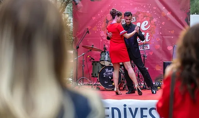 Konak’ta Love Fest rüzgarı esti haberi