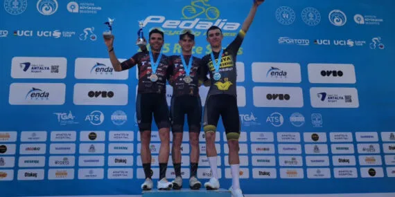 Konya Büyükşehir madalyaya pedalladı haberi
