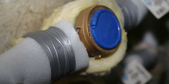 Konya'dan vatandaşlara uyarı: Donan sayaçlara sıcak su dökmeyin! haberi