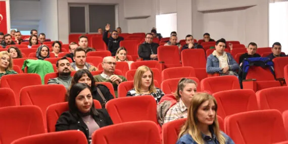 Manisa Büyükşehir'de personeline ‘Öfke Kontrolü Eğitimi’ haberi