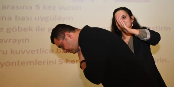 Manisa'da çalışanlara ilk yardım eğitimi haberi