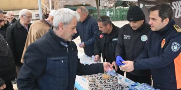 Manisa'da depremde hayatını kaybedenler anıldı haberi